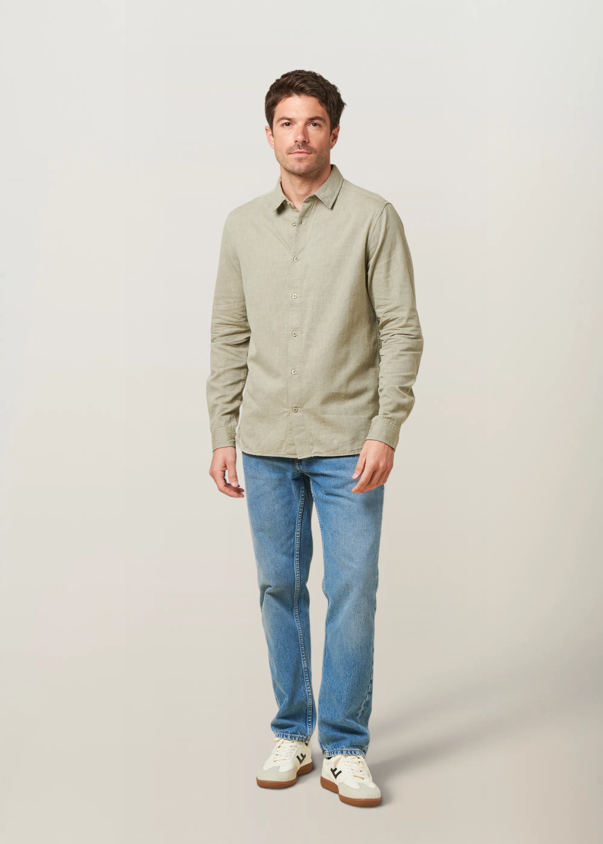 Chemise en coton biologique | vert "regular fit light twill shirt burned olive", Knowledge Cotton Apparel, photo 4