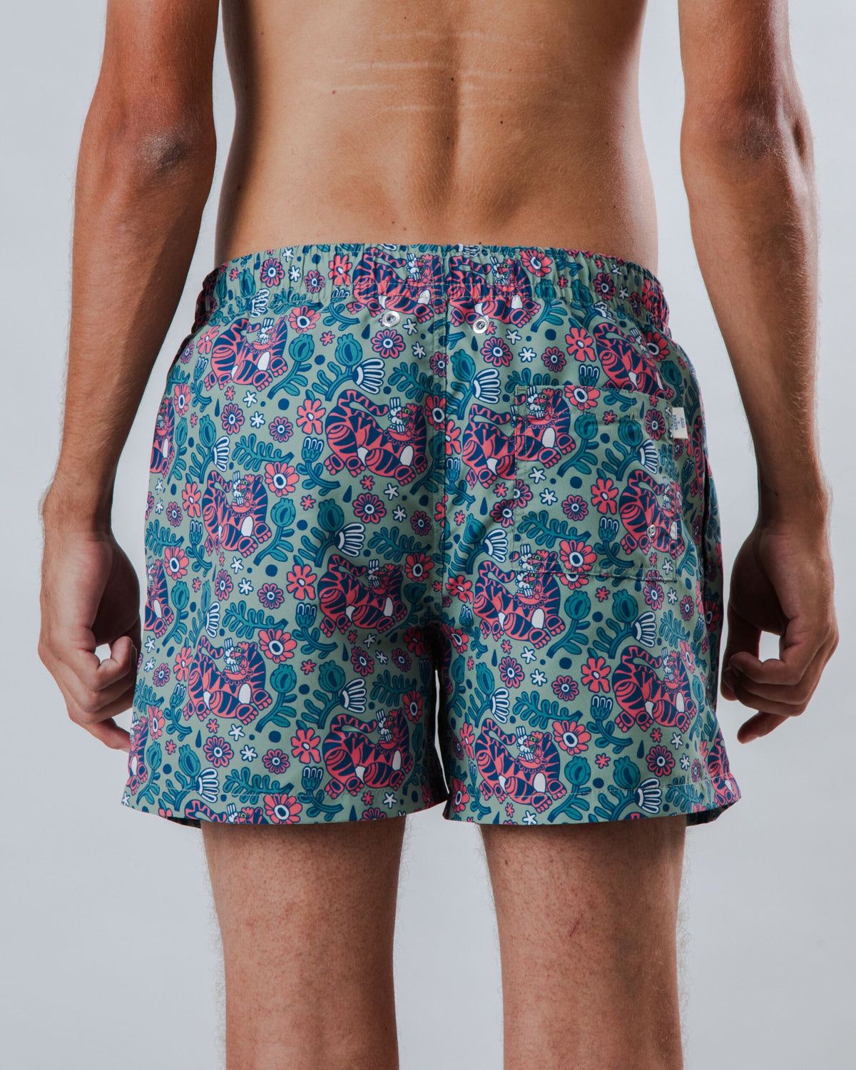 Badeshorts aus recyceltem Polyester | Grün "asis percales tigris swimwear light green - light green", Brava Fabrics, Foto 3