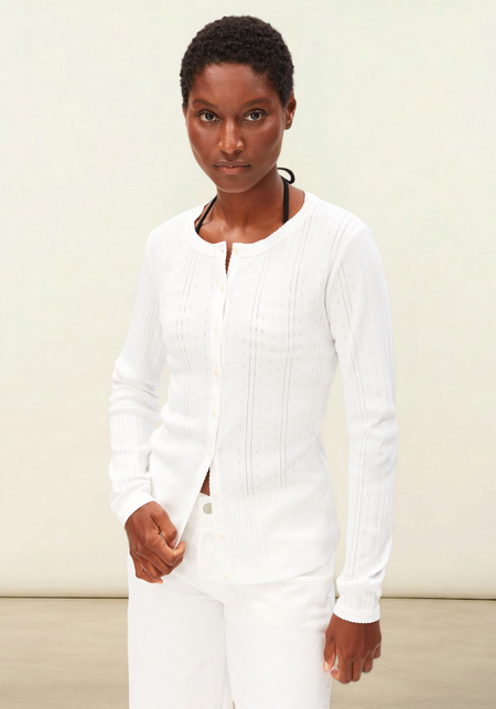 Cardigan léger pointelle en coton bio | blanc "Pointelle cardigan - white" - Armedangels