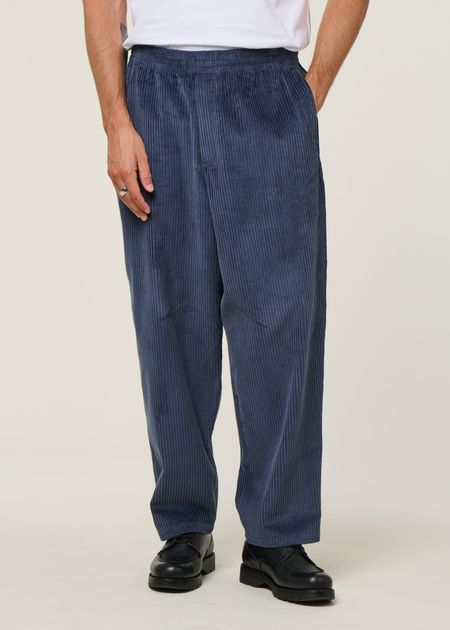 Pantalon large velours côtelé en coton bio | bleu "cord wide pant - stone blue"