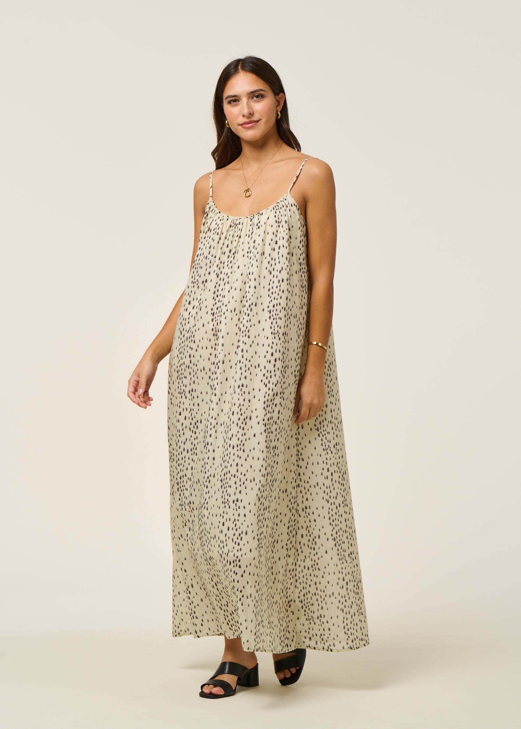 Langes, lockeres Kleid aus Bio-Baumwolle | Ecru "tova - dalmatian dots", Jan'n June, Foto 1