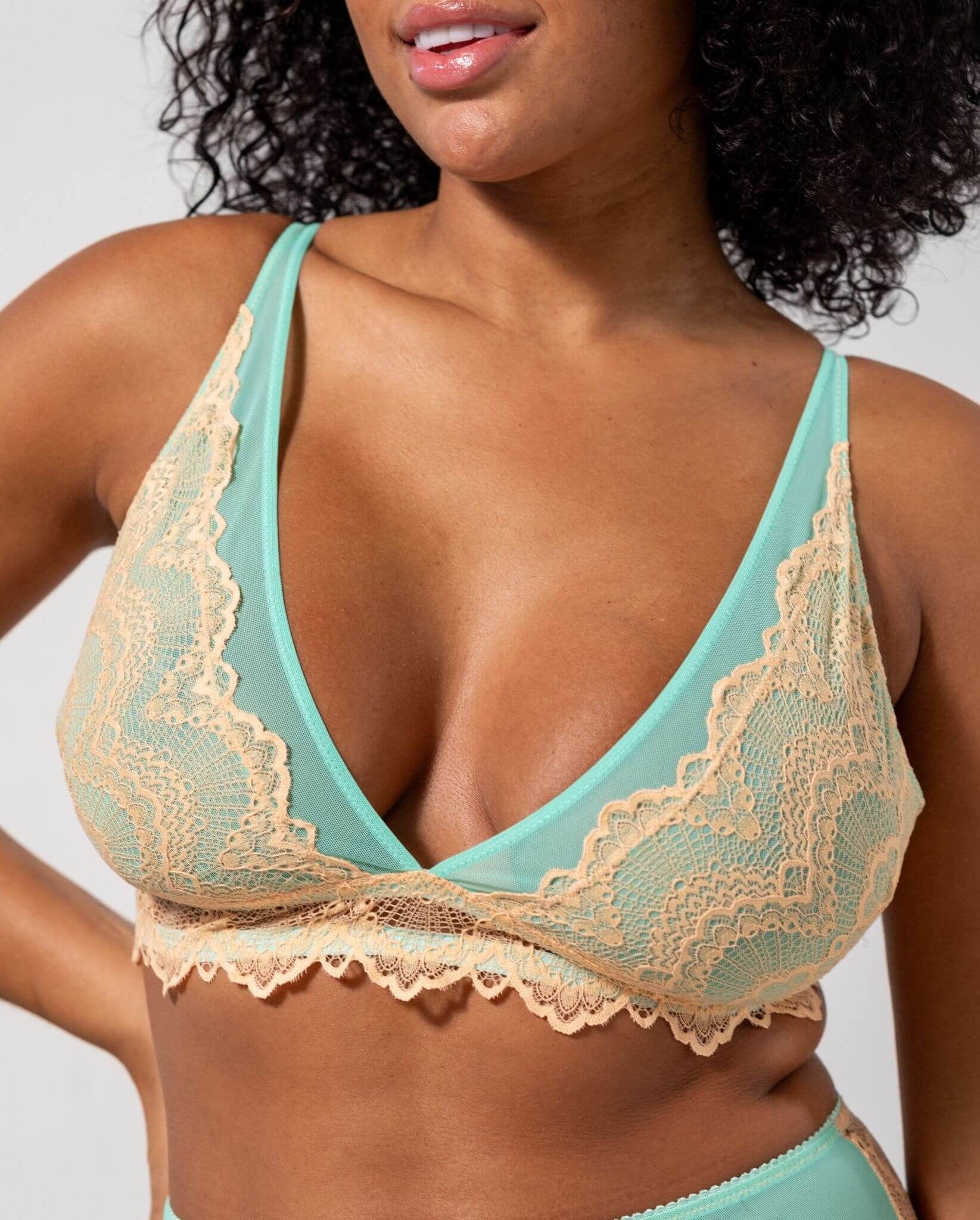 Soutien gorge triangle en matière recyclée | bicolore lace mesh plunge bralette - peach / turquoise, Understatement, photo 1