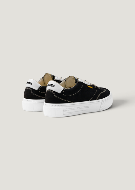 Sneaker aus recycelten Materialien | Schwarz " gen4 - banana black&white", Moea, Foto 3