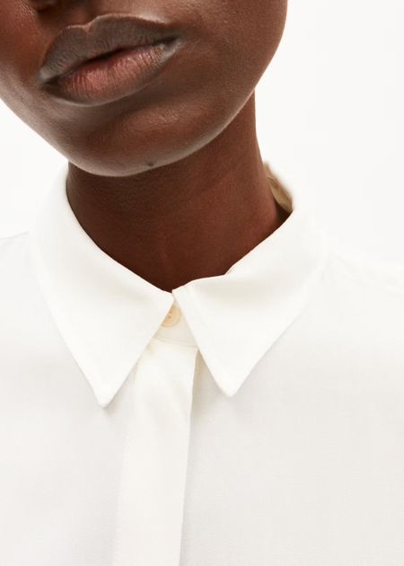 Chemise en ecovero | blanc "larisaana longsleeve - off white" - Armedangels