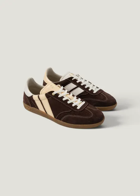 Baskets asymétriques souples en cuir, Caval