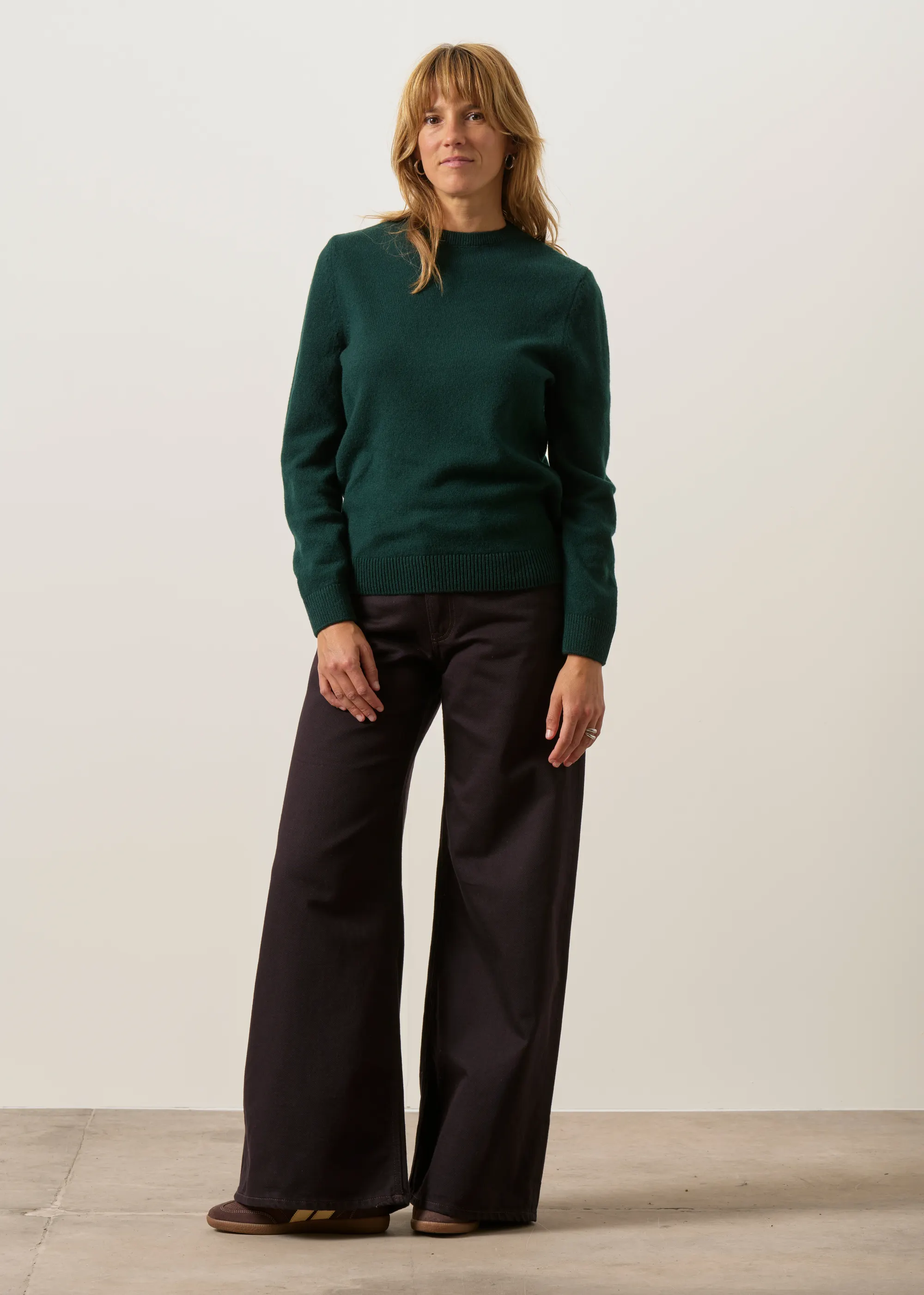 Pull régular en laine mérinos recyclée | vert émeraude, WeDressFair, photo 3