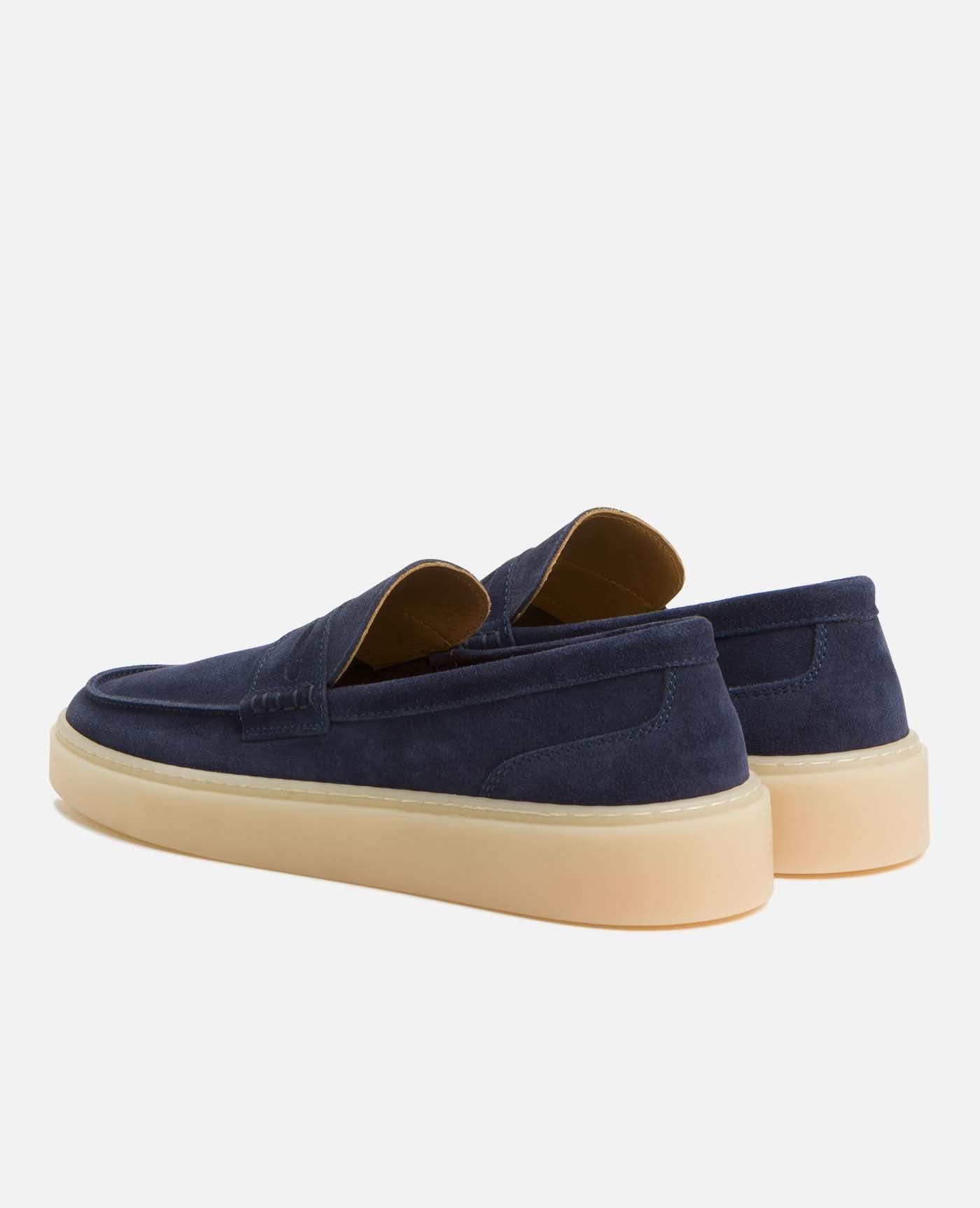 Mocassins en croûte de velours certifiée | marine "debonair marine", KOST Paris, photo 4