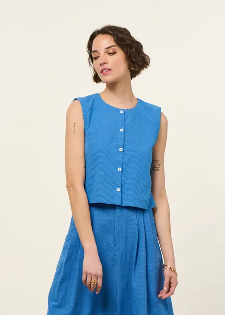 Blouse en coton bio et matières recyclées | bleu "checks button up blouse blue"