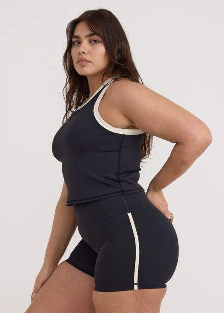 Biker en nylon recyclé | noir "active flow bike shorts - black" - Organic Basics