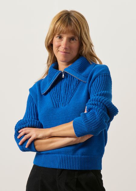 Pull camionneur en mélange de matières recyclées | bleu "Royal tanit knitted sweater - blue"