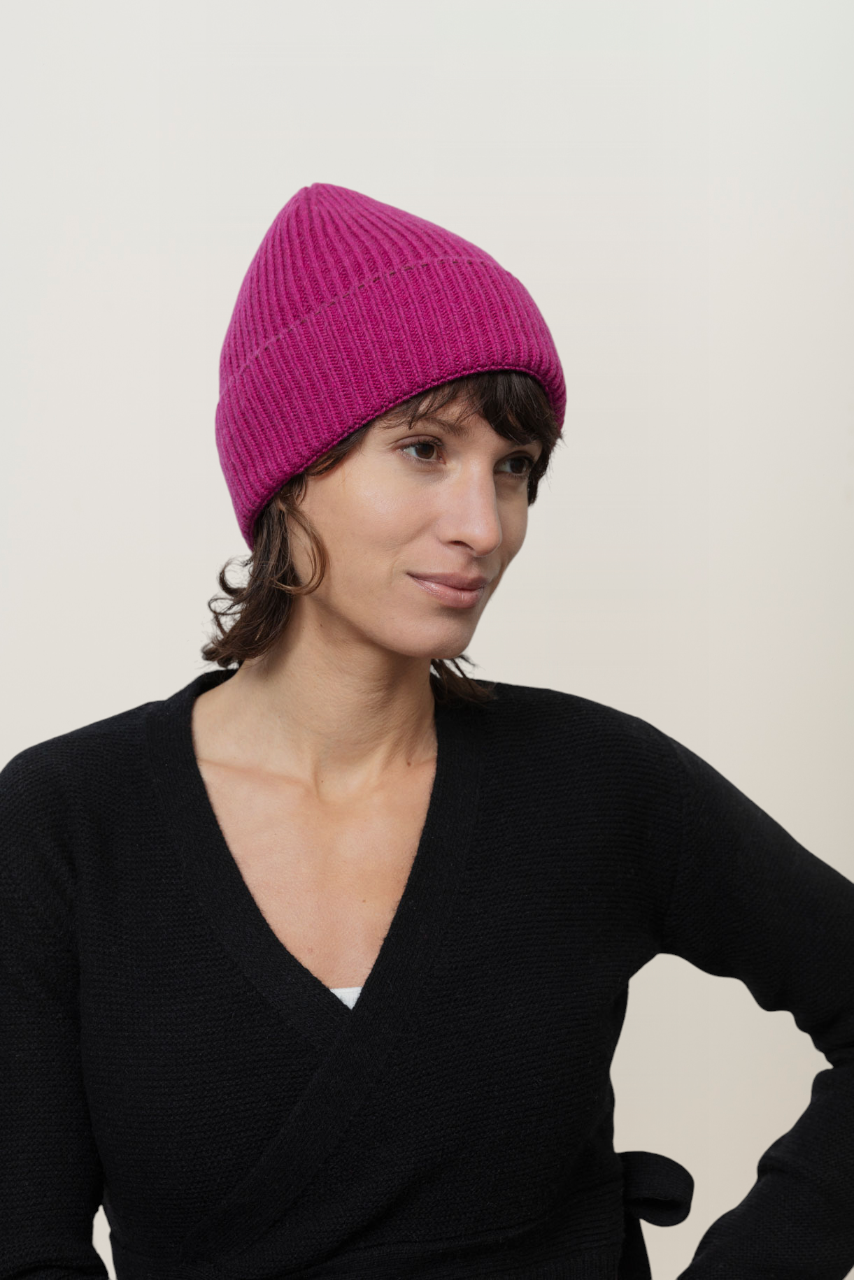 Bonnet en cachemire recyclé | rose "Marcello recycled cashmere beanie - pink geranio", Rifò, photo 1