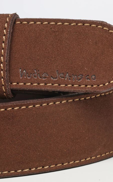 Ceinture en cuir suède tannage végétal | marron "pedersson suede belt - dark brown" - Nudie Jeans