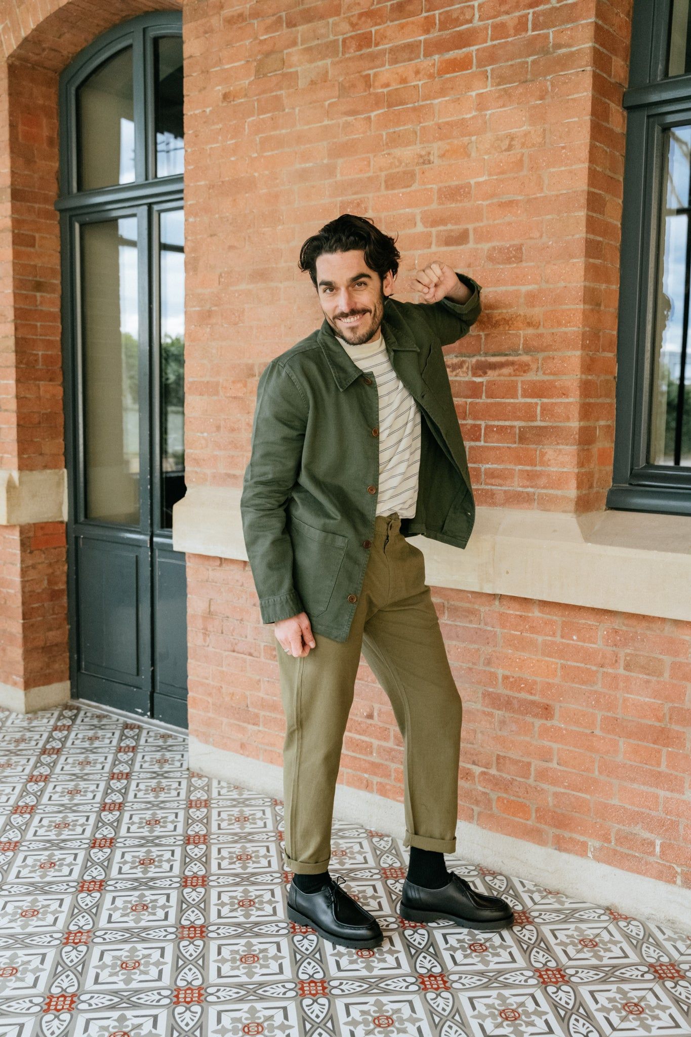 Pantalon droit vert olive en coton bio - green light travel pants olive green, Thinking Mu, photo 5