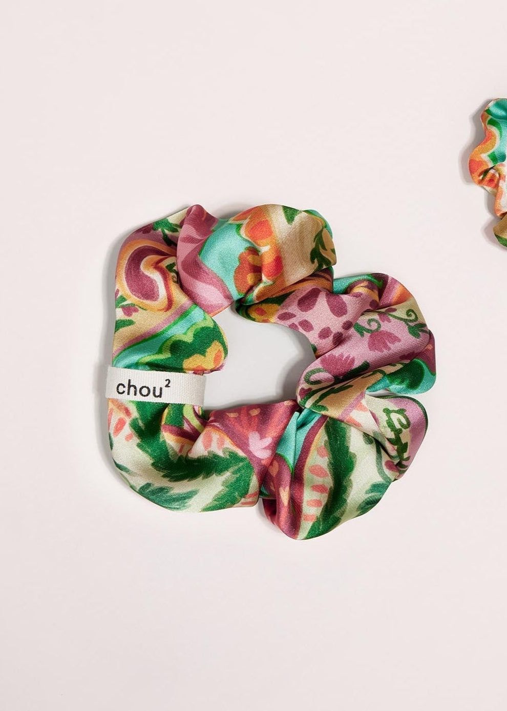 Chouchou en matière upcyclée | satin imprimé vert, Chou², photo 1