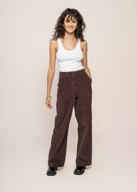 Pantalon ample velours en coton bio | marron "posey wide high-rise irregular corduroy pant chocolate plum"