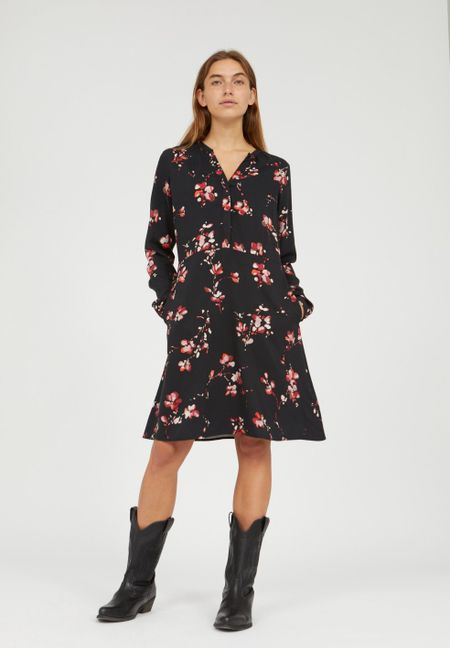 Robe imprimé floral noire en viscose - inaari flower batik