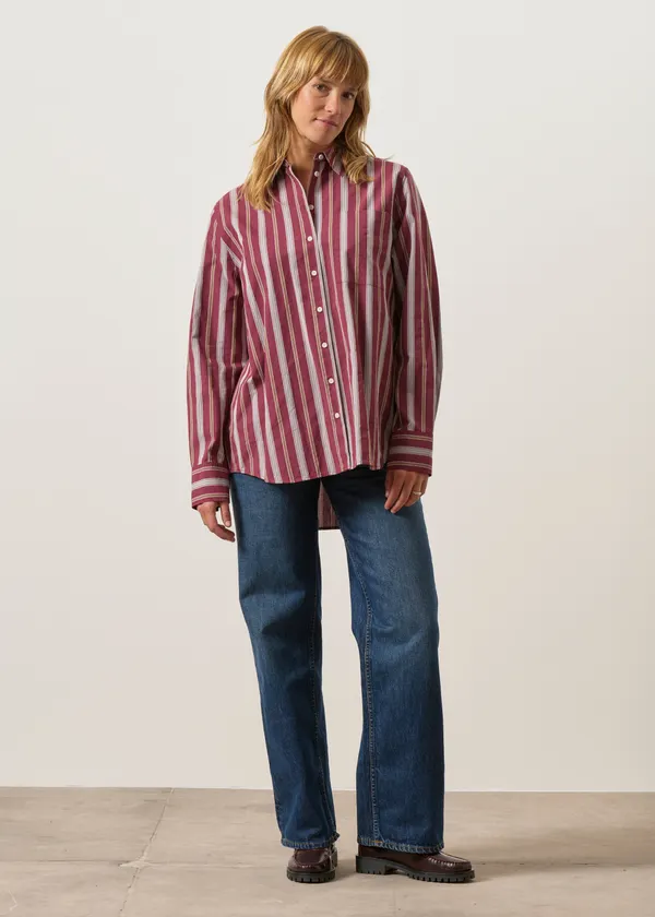 Chemise ample en coton bio | rayée "Stripe loose shirt blouse | velvet red-amberwood", Armedangels