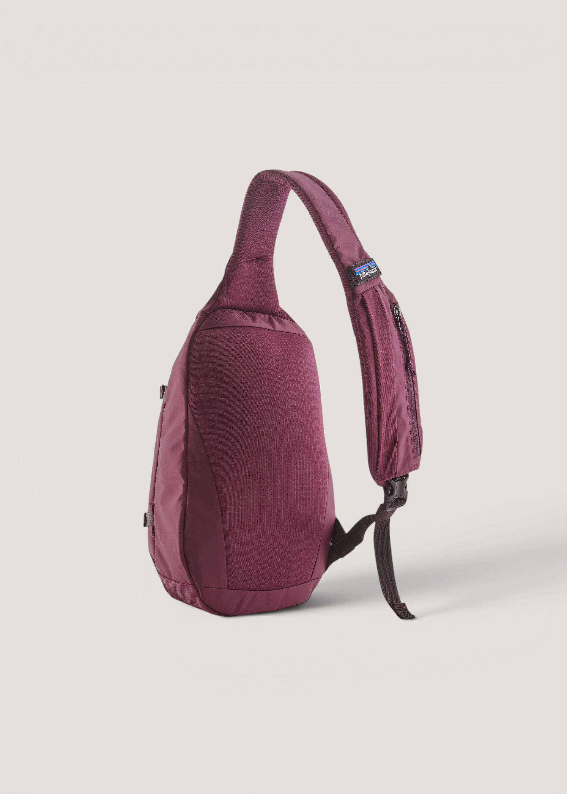 Sac bandoulière en matière recyclée | bordeaux "Atom sling 8l - byfg", Patagonia, photo 3