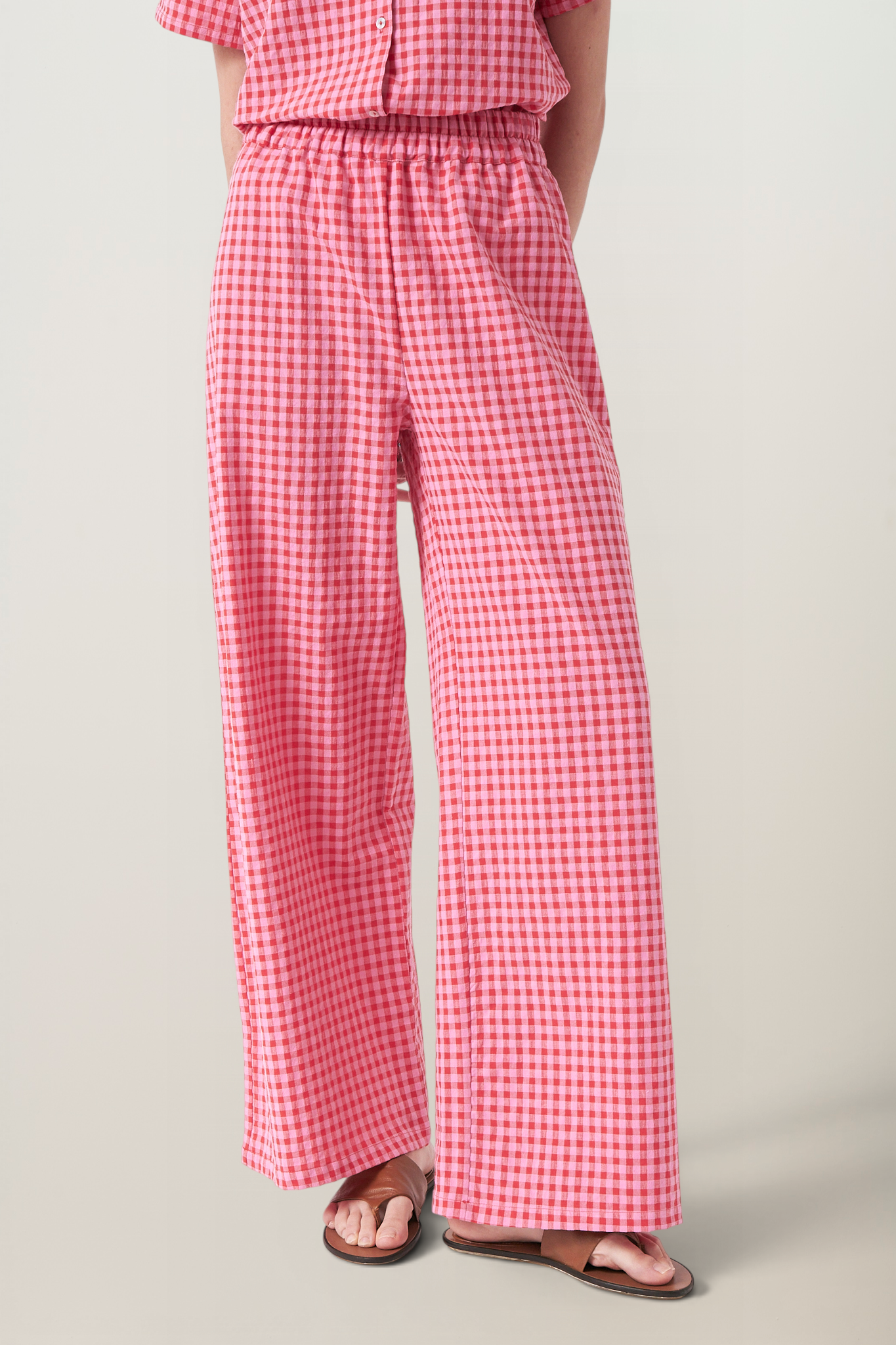 Leichte Hose aus Bio-Baumwolle und recyceltem Polyester | Vichy Rot Rosa "Crush pants - vichy red pink", AMT Studio, Foto 1