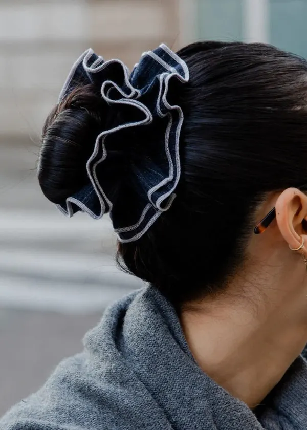 Maxi chouchou en matière upcyclée | jean - bleu, Chou²