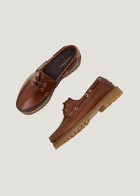Chaussures bateau en cuir certifié | marron "ollie boat shoe - brown leather", Garment Project, photo 3