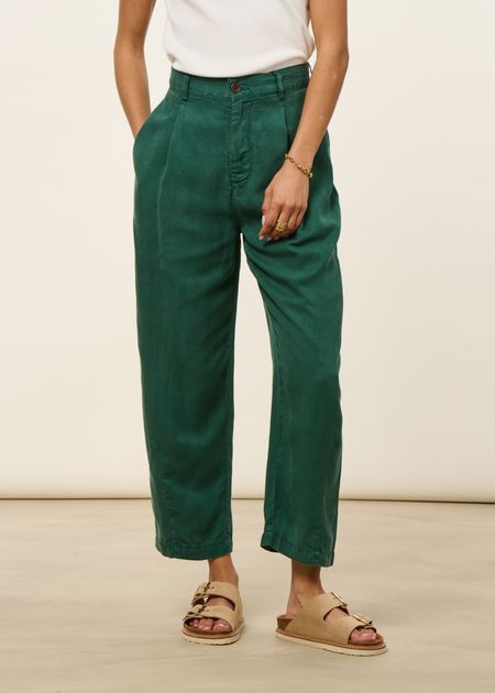 Pantalon carotte fluide en tencel | vert "haruku - dark green" - Twothirds