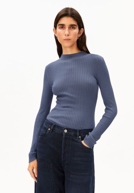 Sous-pull côtelé en coton bio | bleu "Alaania knit sweater - dusty moon" - Armedangels