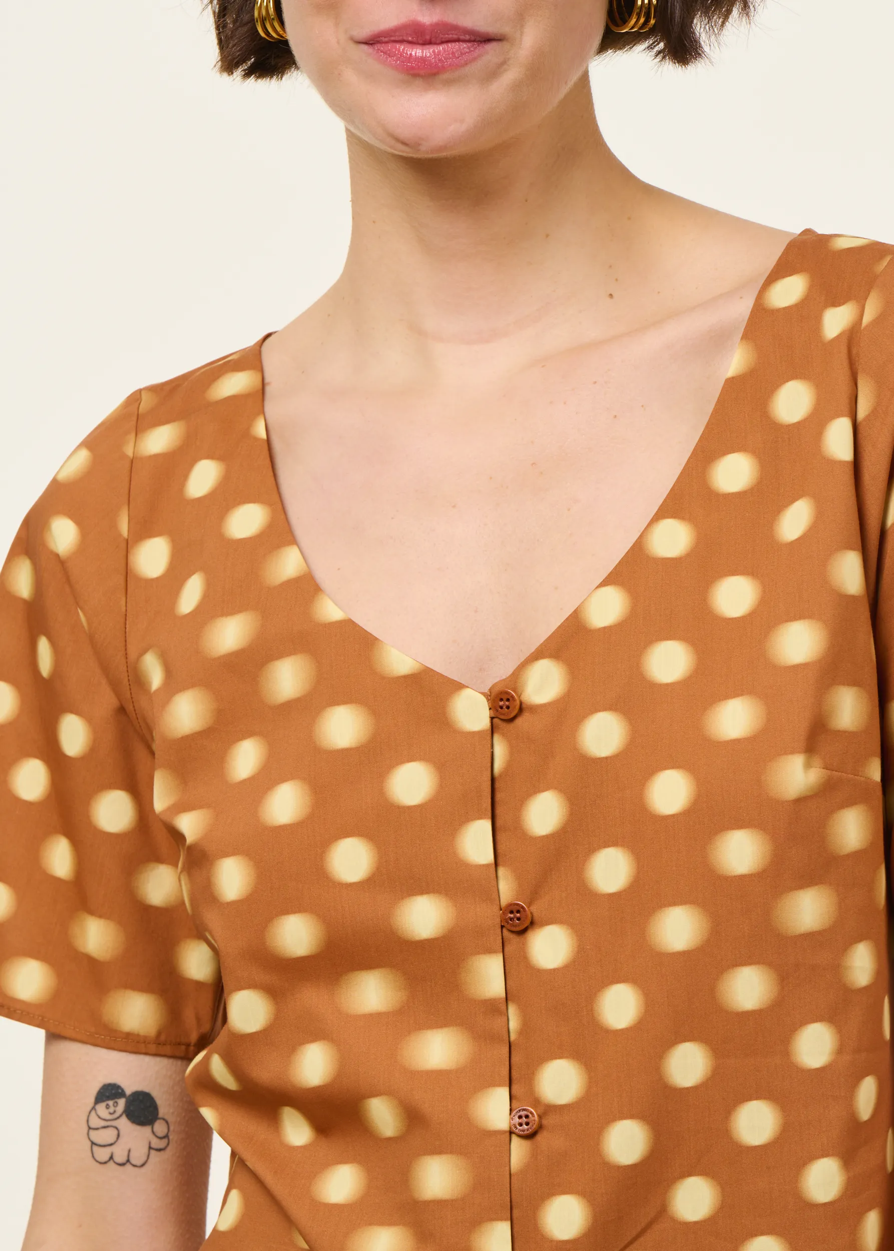 Blouse en coton bio et lyocell | marron "puntets brown leia blouse", Thinking Mu, photo 2