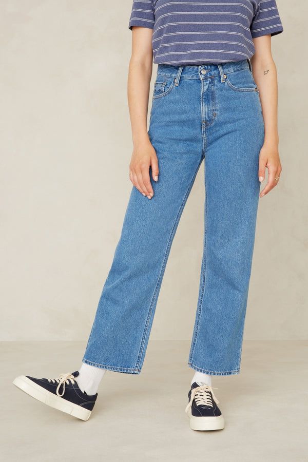 Jean droit en coton bio et recyclé | bleu "liora cropped clean holo mid vintage", Kings of Indigo, photo 1