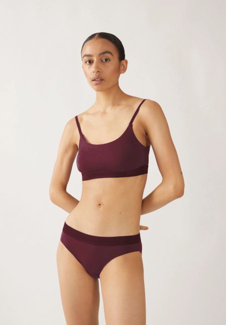 Culotte en modal | bordeaux "Trinaa brief - cranberry juice" - Armedangels