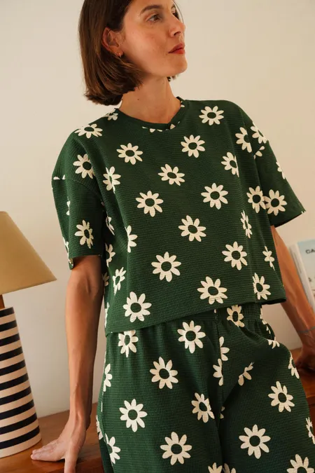 Pyjama fleuri gaufré ample en coton bio, We Are Jolies
