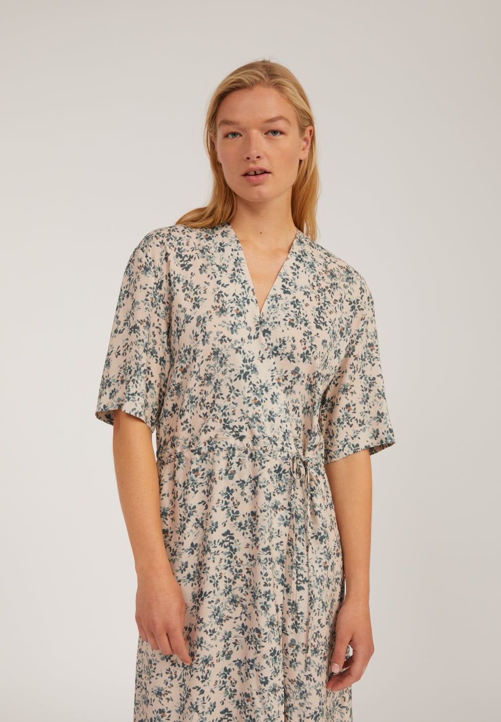 Robe longue à imprimés floraux en lenzing - viktoriaa greenhouse, Armedangels, photo 1