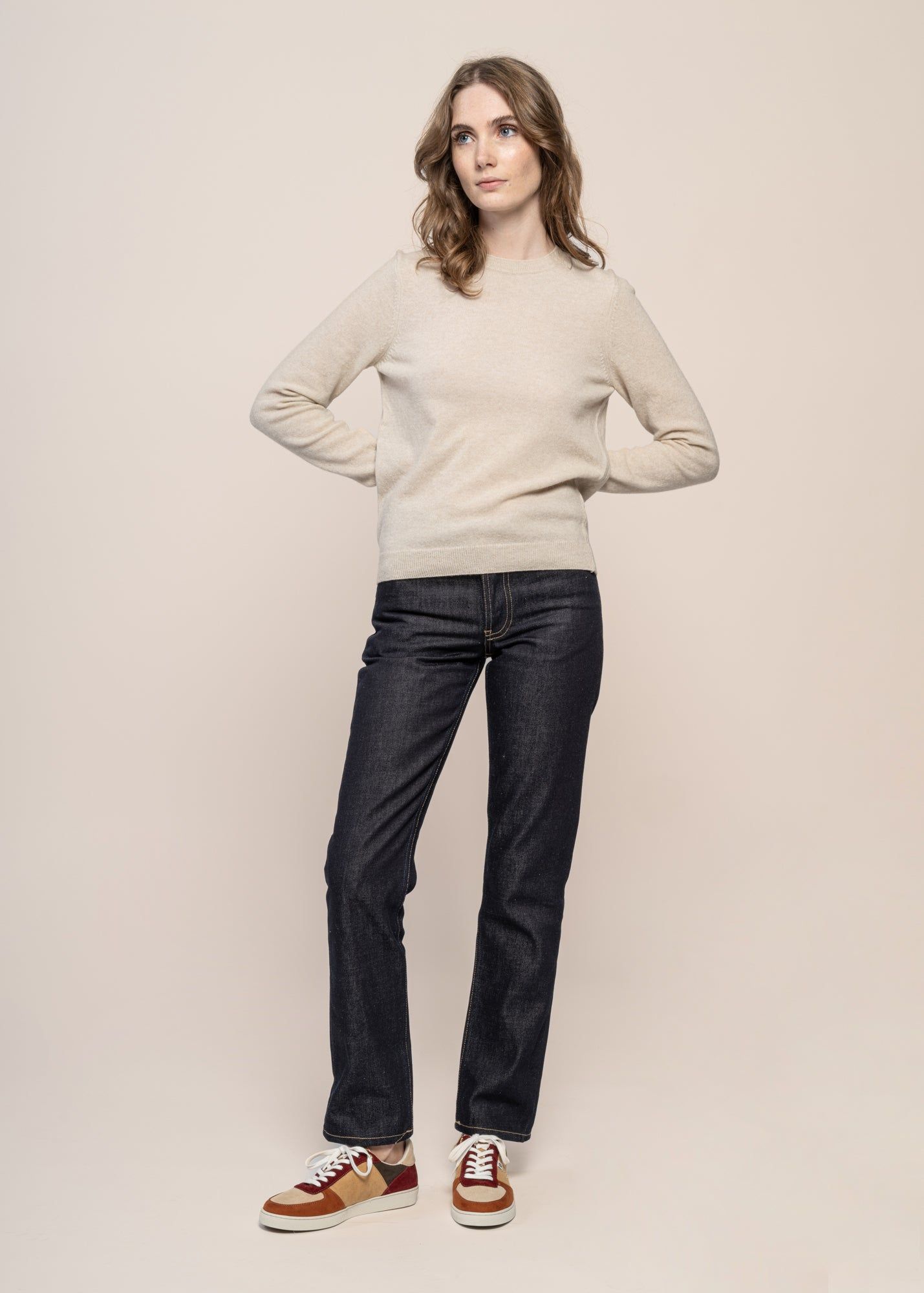 Pull en laine mérinos recyclée | écru "light merino wool crew - ivory white", Colorful Standard, photo 4