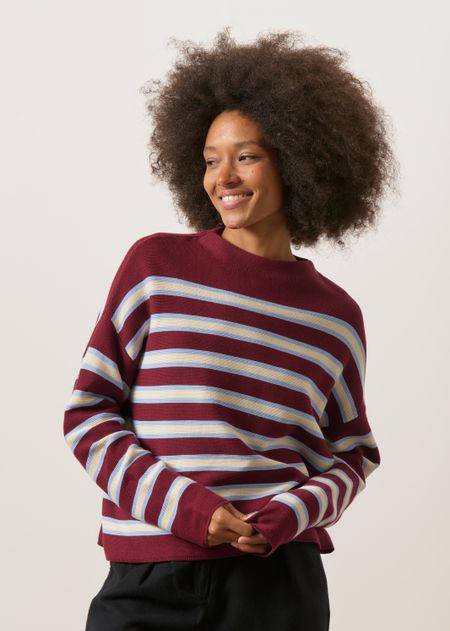 Pull tricot en coton bio | rayé "Merinaa striped knit sweater - velvet red-soft blue-oatmilk"