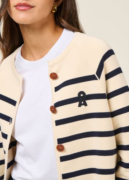 Gilet en coton bio | rayé "placed stripe knit cardigan - oatmilk-night sky" - Armedangels