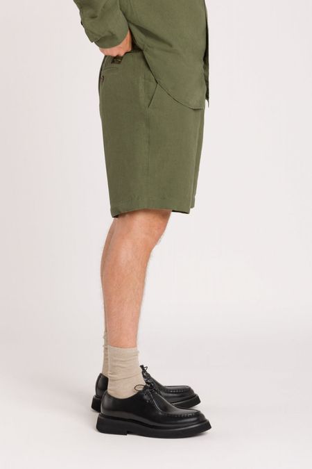 Shorts aus Leinen | Grün "reagan four leaf clover", Kings of Indigo, Foto 2