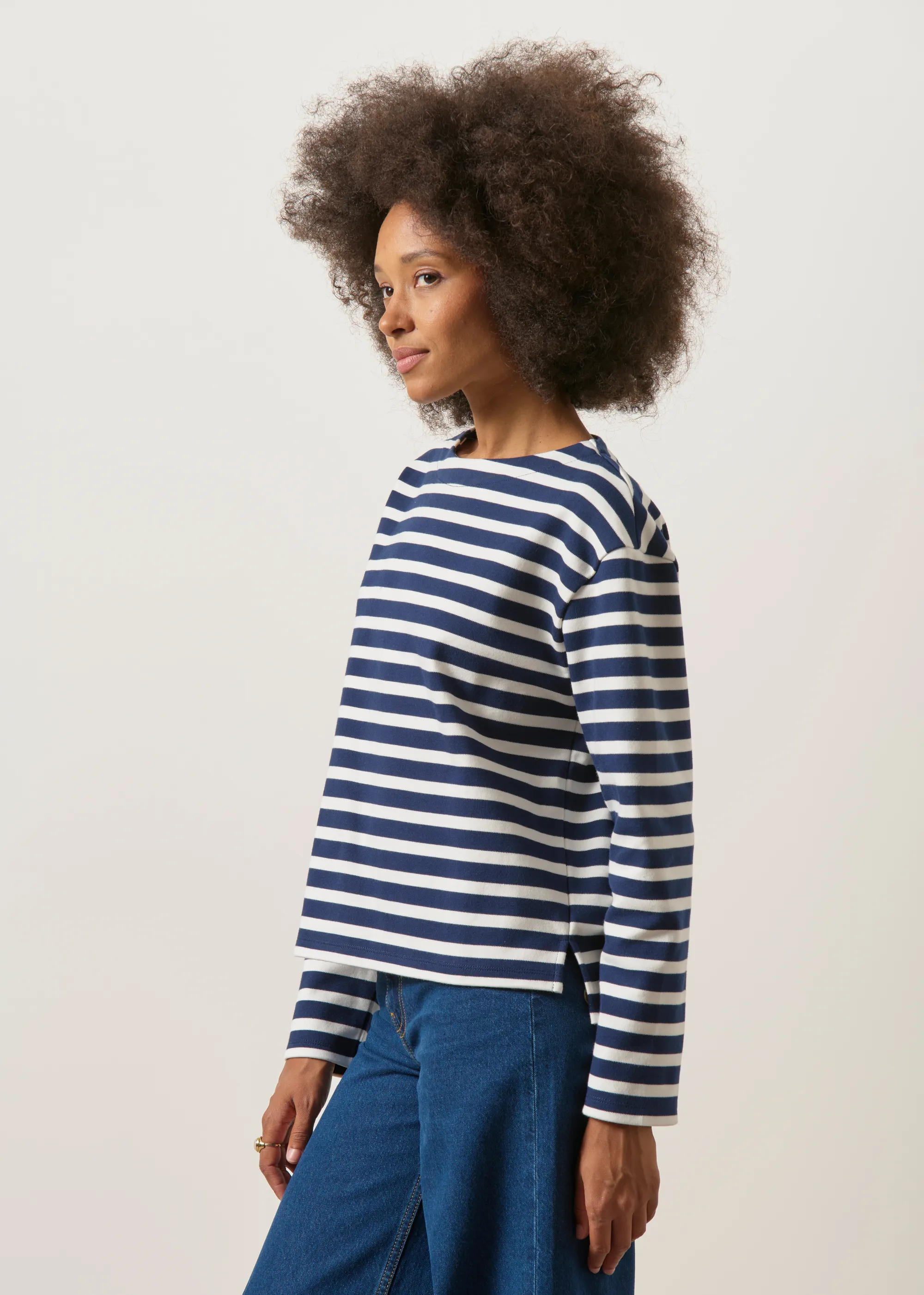 Marinière oversize en coton bio | marine et écru "June", WeDressFair, photo 4