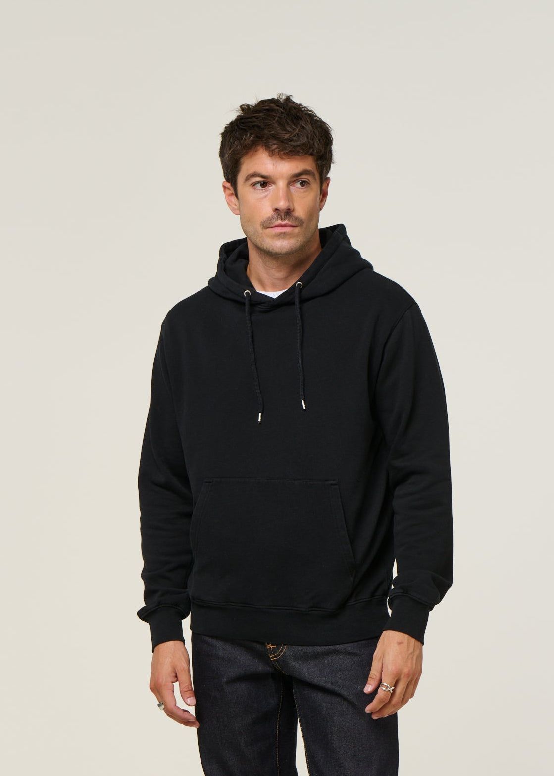 Sweat à capuche en coton bio | noir "deep black", Colorful Standard, photo 1
