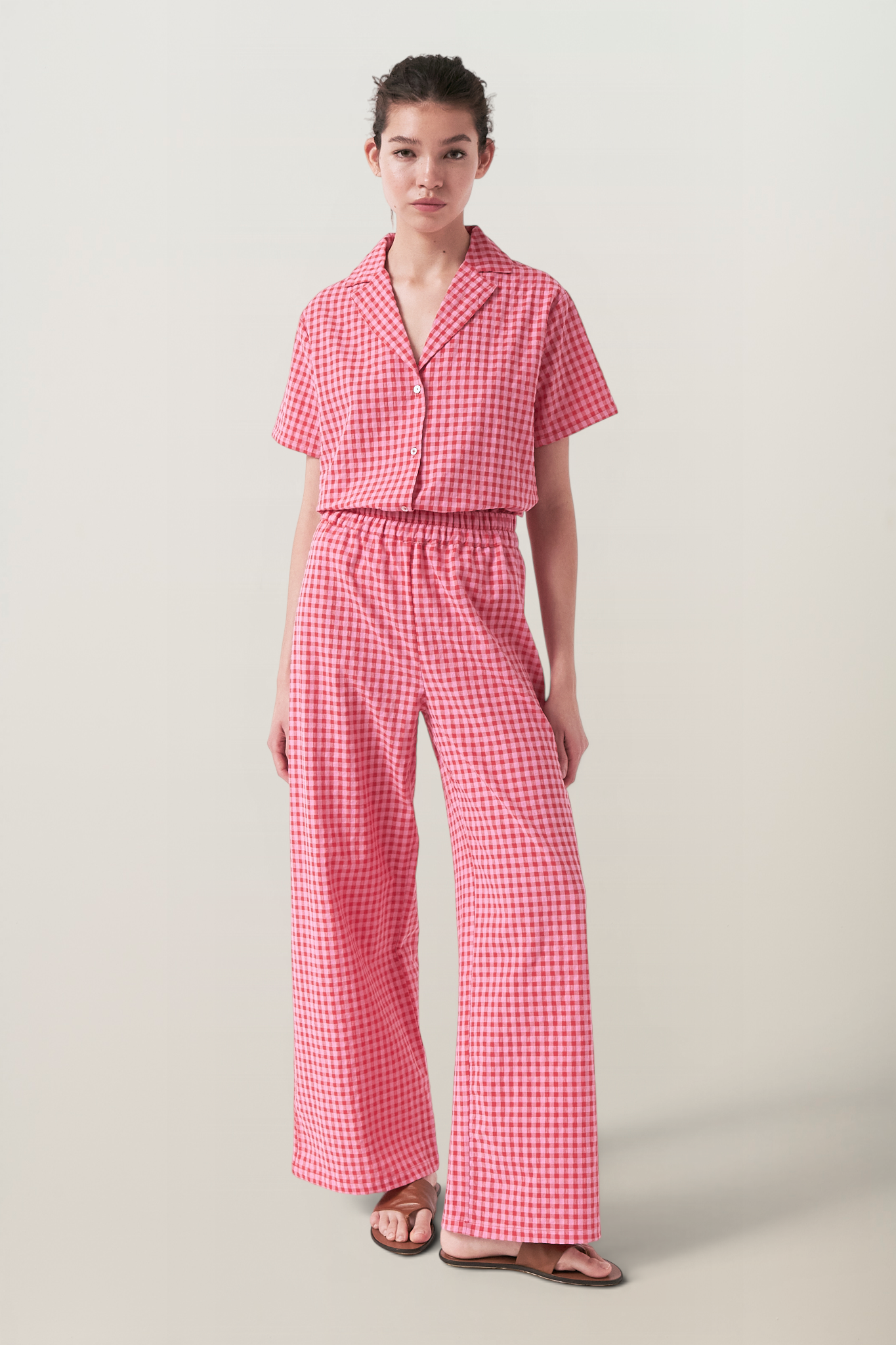 Leichte Hose aus Bio-Baumwolle und recyceltem Polyester | Vichy Rot Rosa "Crush pants - vichy red pink", AMT Studio, Foto 2