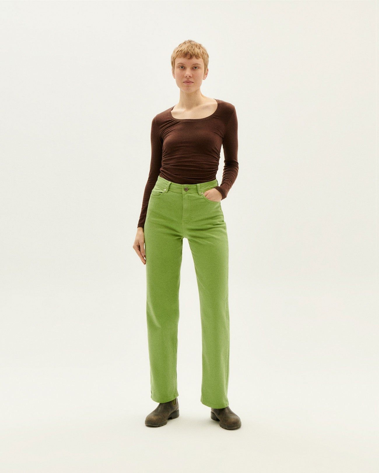 Jeans mit geradem Schnitt aus Bio-Baumwolle | Grün "theresa pants", Thinking Mu, Foto 3