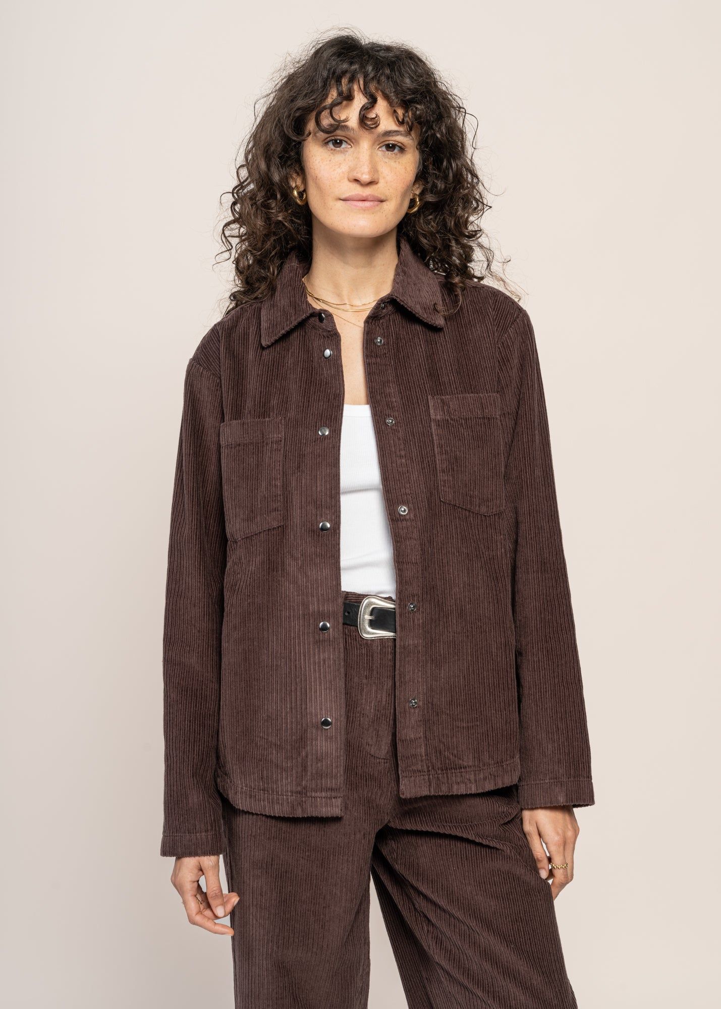 Cord-Overshirt aus Bio-Baumwolle | Braun "irrregular corduroy overshirt chocolate plum", Knowledge Cotton Apparel, Foto 3