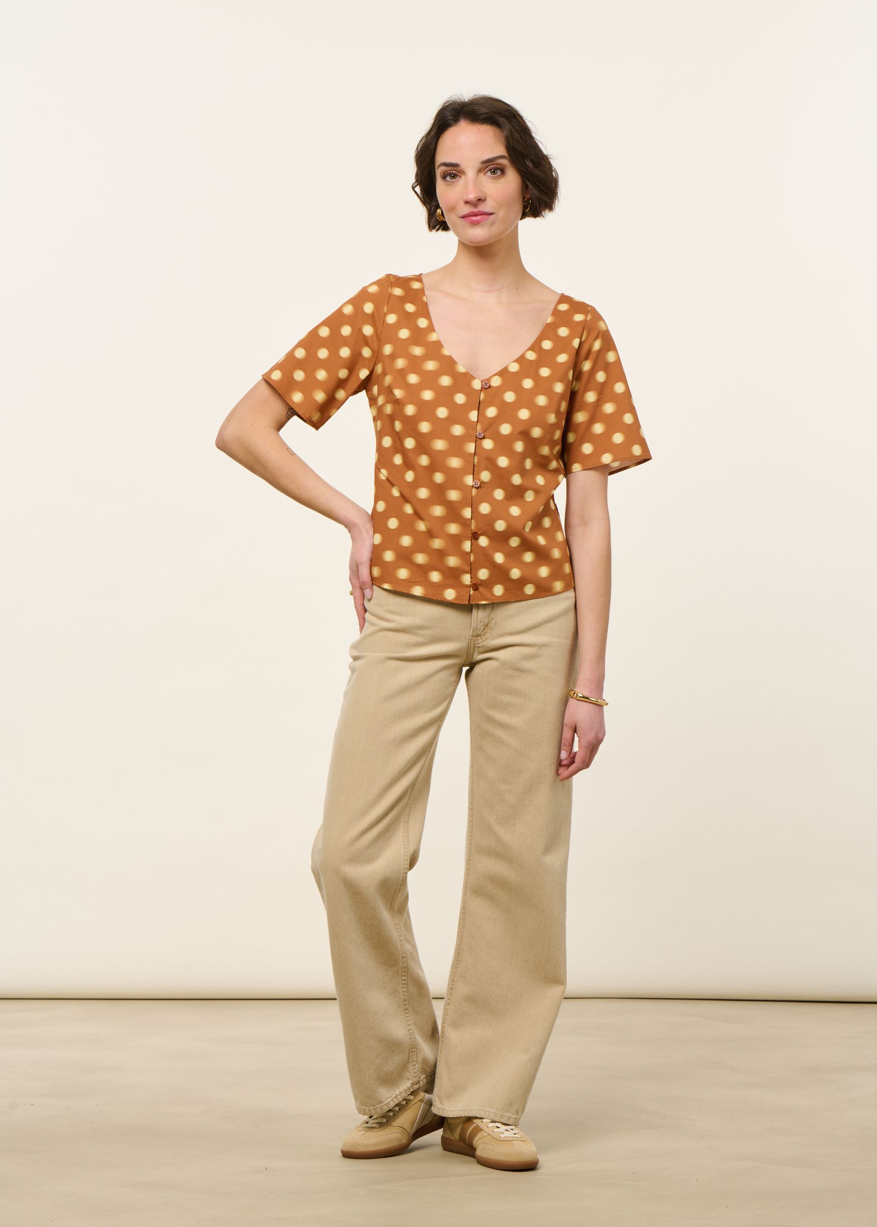 Bluse aus Bio-Baumwolle und Lyocell | Braun "puntets brown leia blouse", Thinking Mu, Foto 4