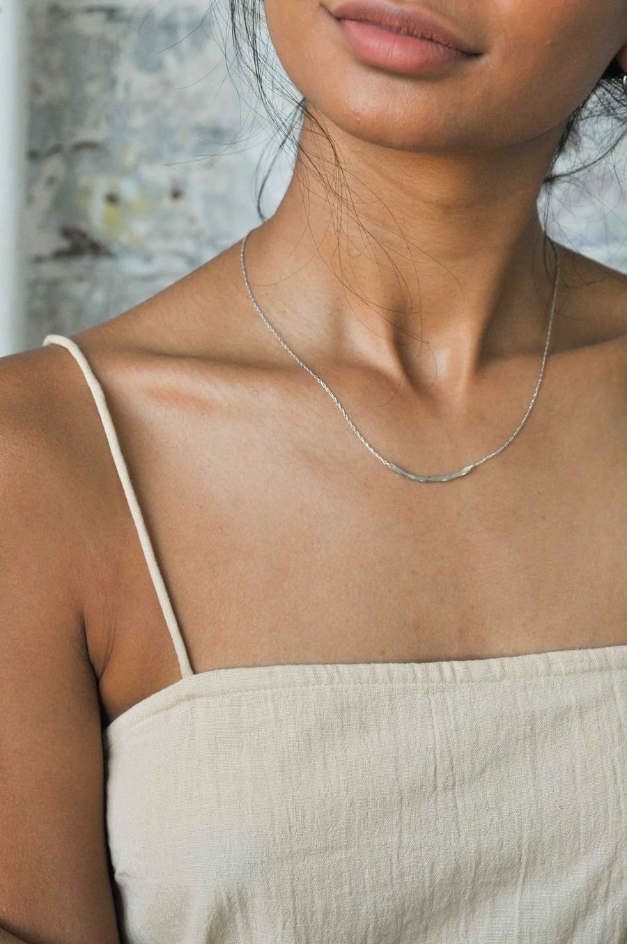 Collier en argent recyclé - silver wave curve, Wild fawn, photo 2