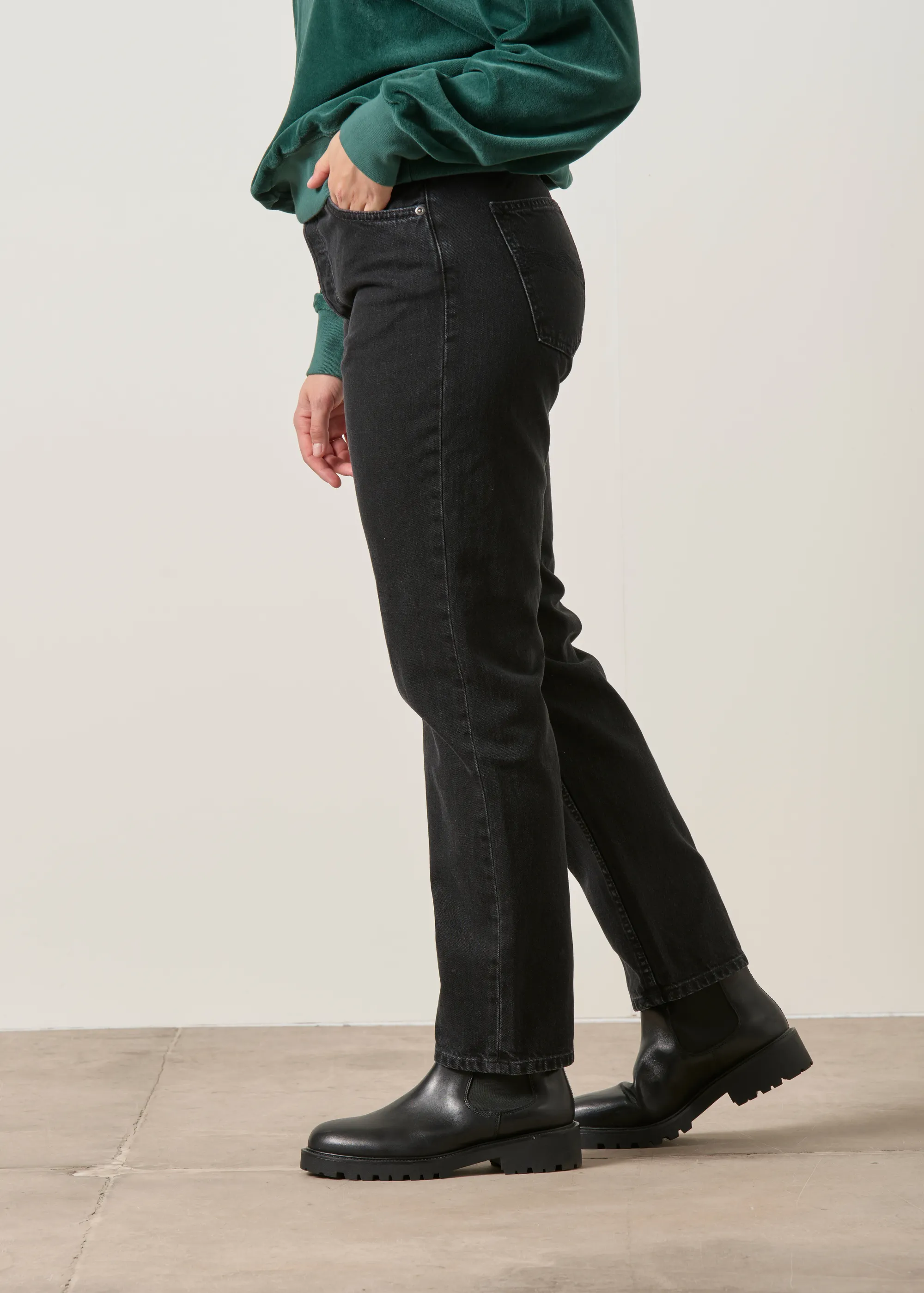 Jean mom en coton bio | noir "Breezy britt friendly black", Nudie Jeans, photo 3