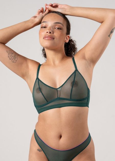 Soutien-gorge en matières recyclées | vert "mesh balconette - pine" - Understatement