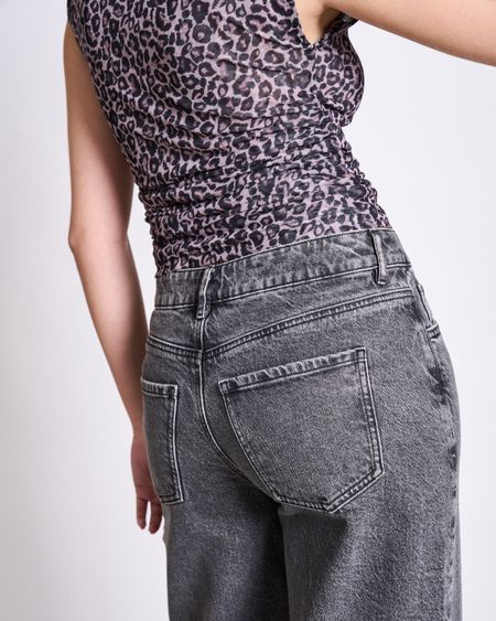 Top aus recyceltem Material | Mehrfarbig "laguna - leo print", Jan'n June, Foto 2