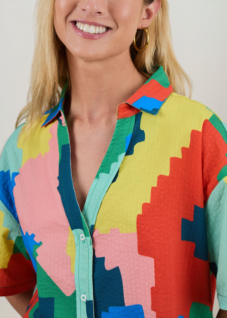 Blouse en seersucker coton bio et lyocell | multicolore "Maxi flower oversize cropped blouse" - Brava Fabrics