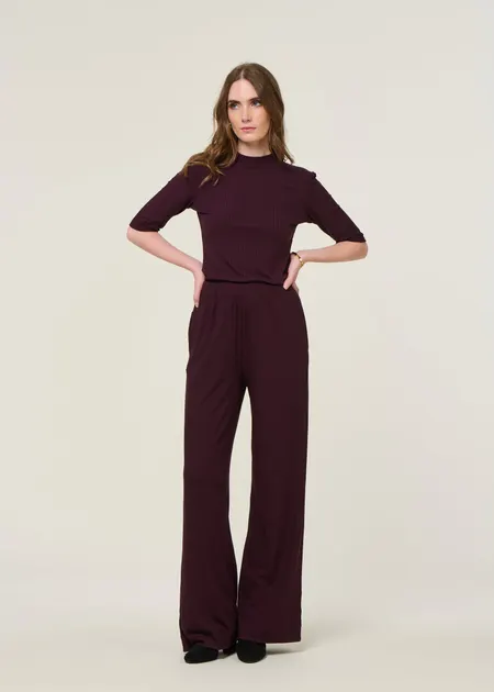 T-shirt côtelé en tencel | aubergine "nina - cherry lacquer", Jan'n June, photo 4