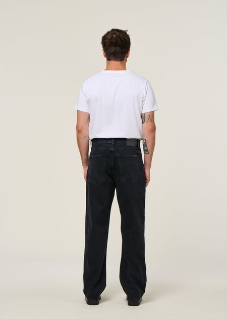 Jean droit large en coton bio | noir "tuff tony black vintage wash", Nudie Jeans, photo 6