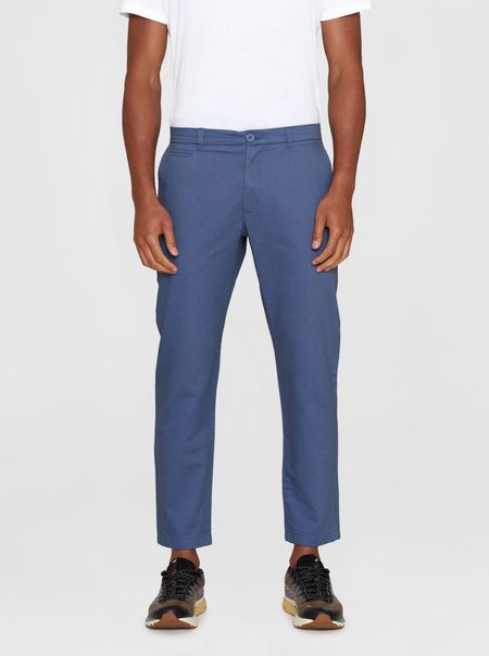 Chino droit en sergé de coton bio | bleu indigo "chuck regular chino twill vintage indigo"